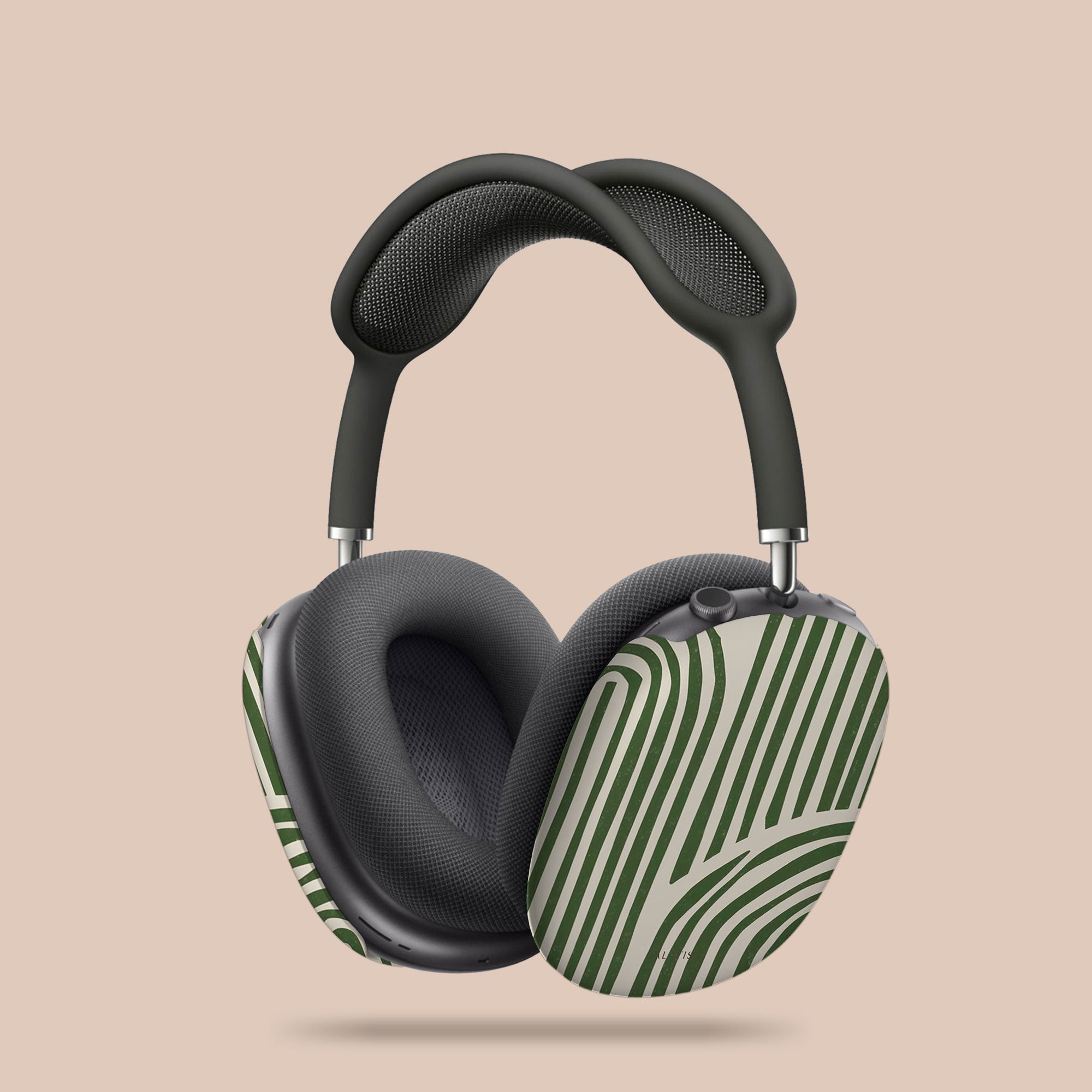 Arches Forest AirPods Max Case — view 2
