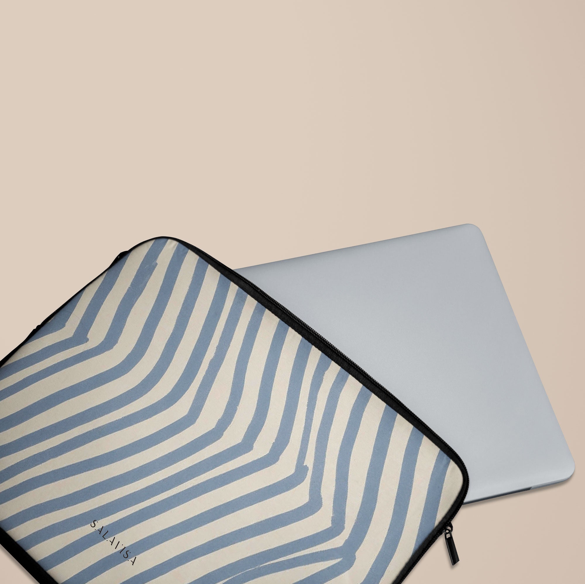 Chevron Slate Laptop Sleeve — view 4 — Salavisa