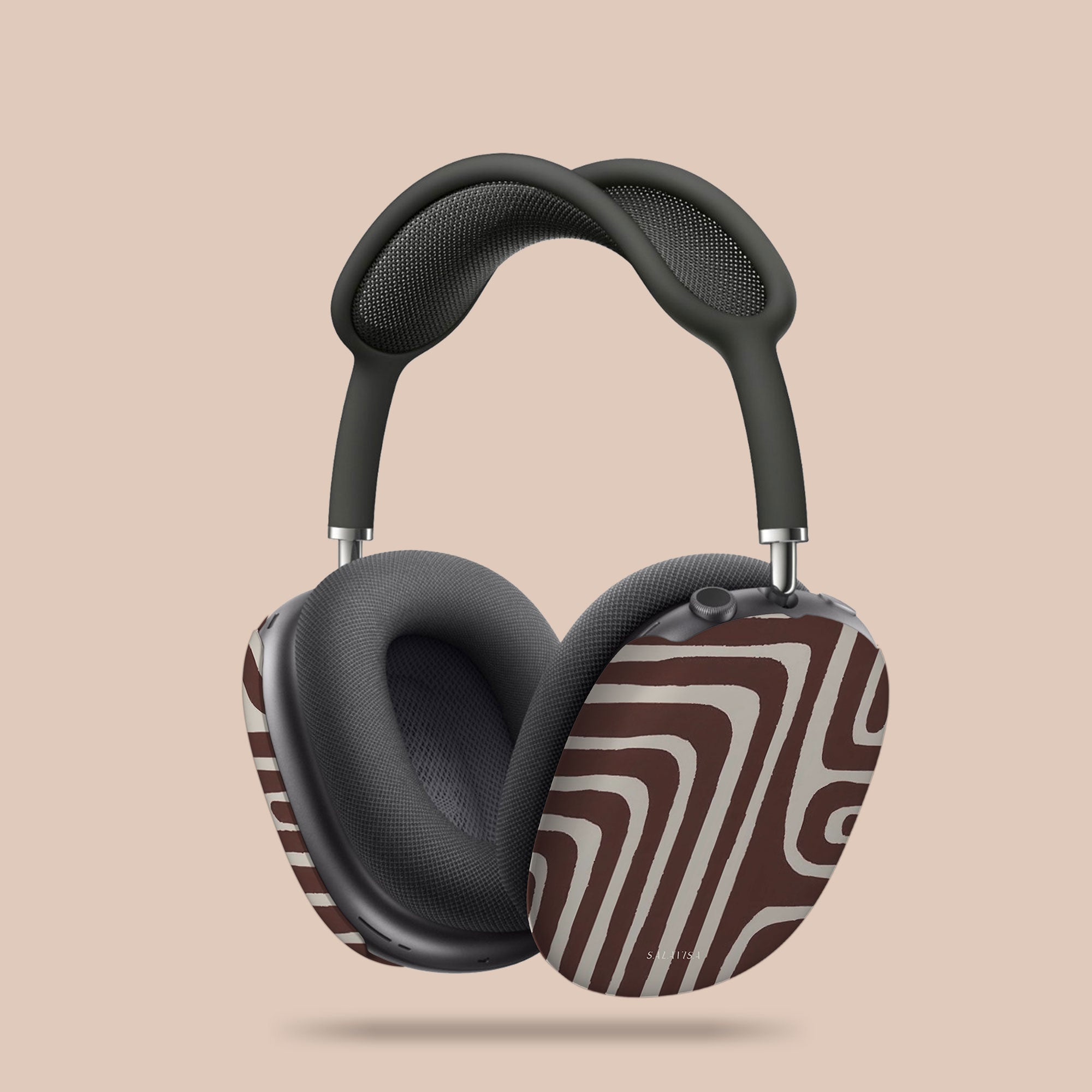Labyrinth Burgundy AirPods Max Case — view 2 — Salavisa