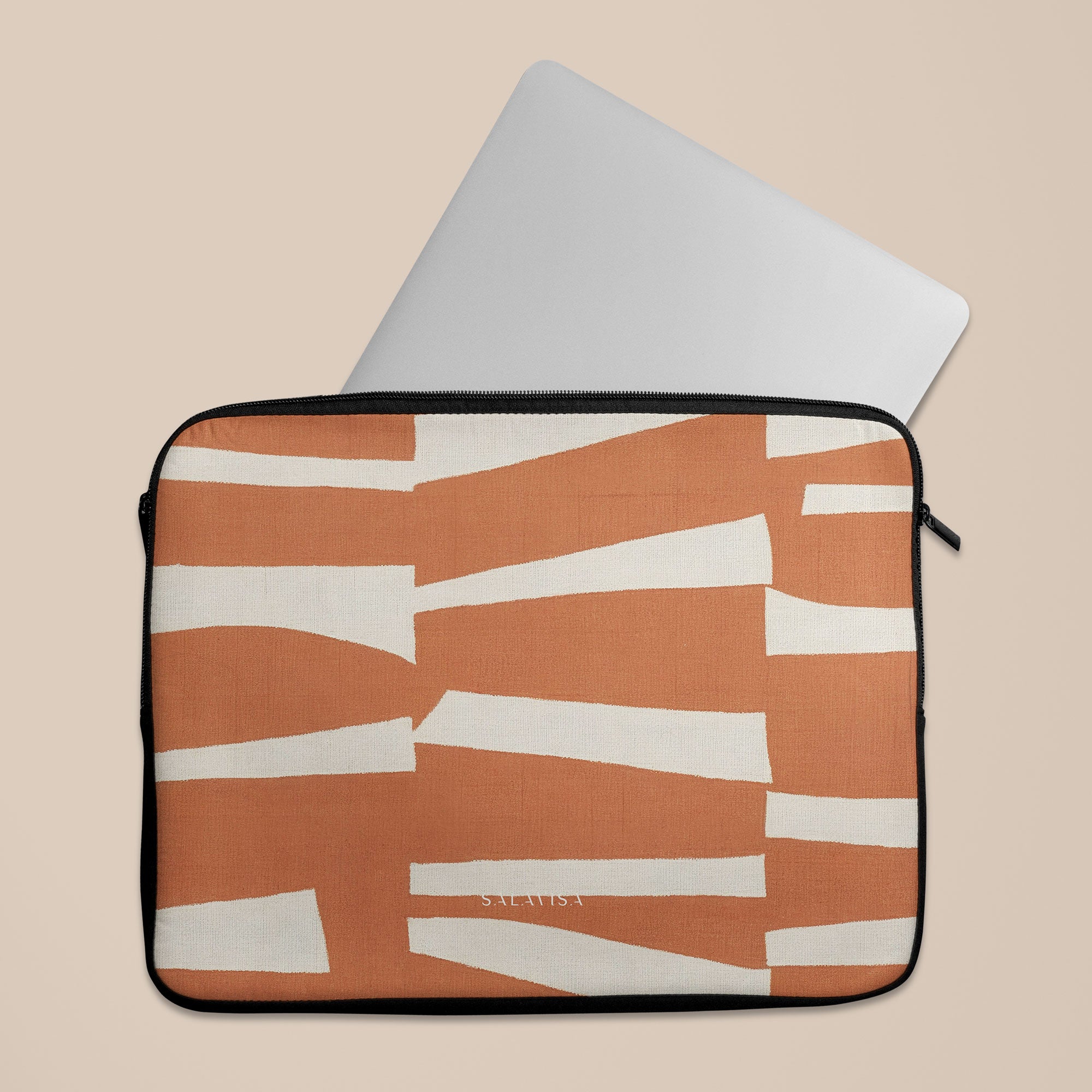 Torn Rust Laptop Sleeve — view 5 — Salavisa